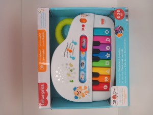 Fisher-Price pianinko malucha, 4 języki